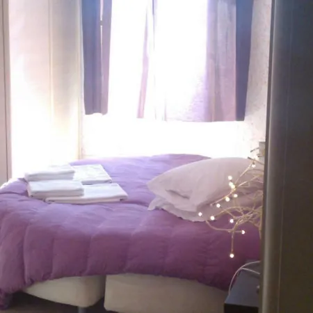 Bed & Breakfast H.h