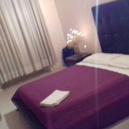 H.h Bed & Breakfast Řím